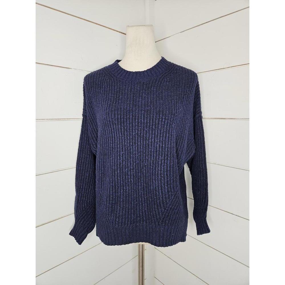 American Eagle Outfitters medium navy blue chunky knit sweater